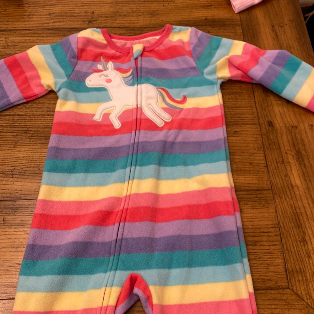 Toddler unicorn and rainbow Jammie set 2T